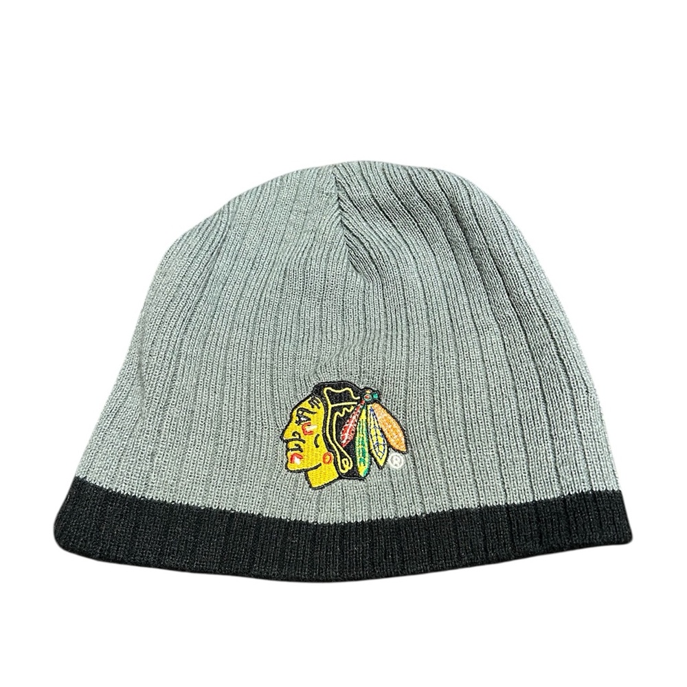 Chicago Blackhawks Beanie Hat NHL Captain Morgan Promo Gray Knit Winter Cap - Picture 2 of 3
